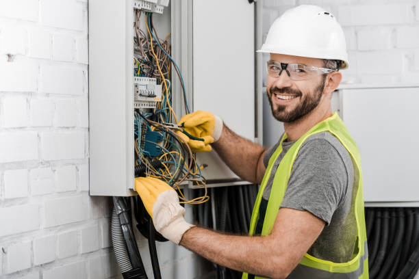 Best Local Electrician Companies  in Winfield, KS